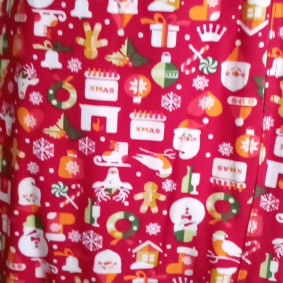 Free Holiday Leggings ( Black Friday early gift ) - Picture 3 of 10